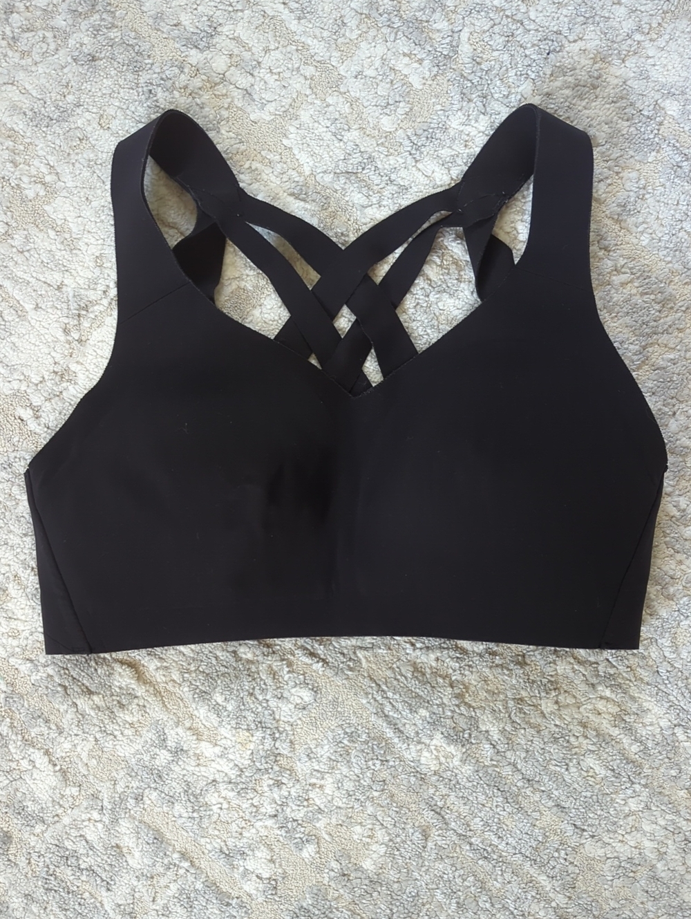 lululemon athletica Black Crisscross Seamless Sports Bra Size 32C